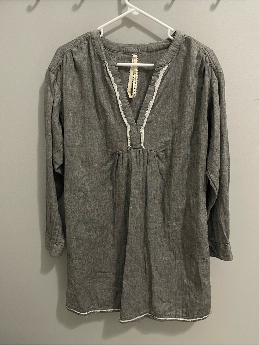 Uncle Frank Gray Long-Sleeve V-Neck Tunic Dress s/m